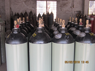 Nitrogen cylinders